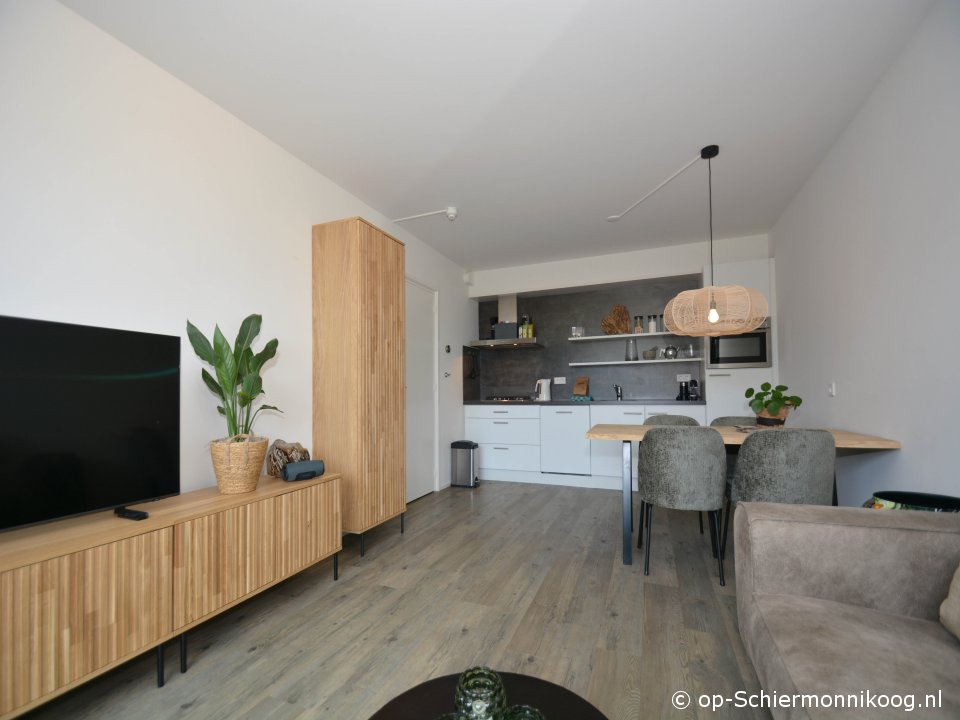  Zeesther (Noderstraun 42)