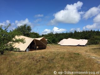 Pyramide tent. 